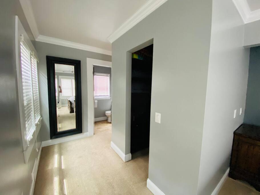 3bed 2bath Nestled In Cozy Grandview Neighborhood Holiday home *